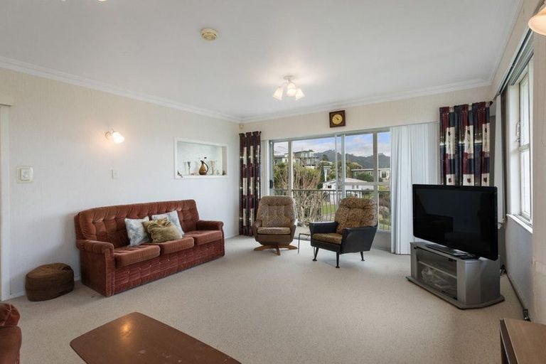 Photo of property in 58 The Crescent, Waihi Beach, 3611