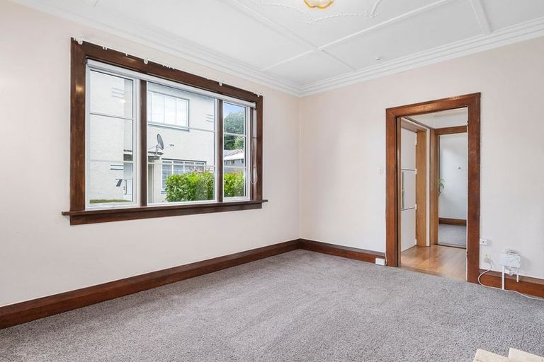 Photo of property in 53 Manor Place, Dunedin Central, Dunedin, 9016