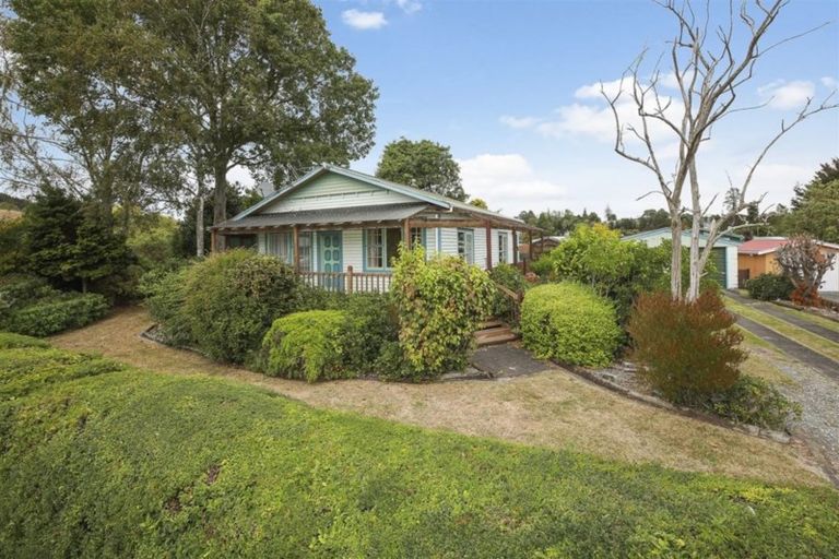 Photo of property in 33 Aorangi Road, Paeroa, 3600