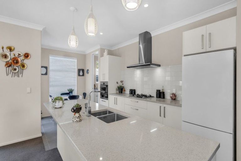 Photo of property in 29 Hemingway Place, Spencerville, Christchurch, 8083