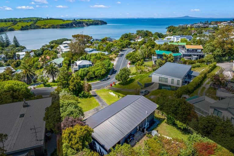 Photo of property in 35 Everard Avenue, Army Bay, Whangaparaoa, 0930