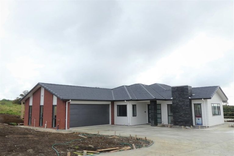 Photo of property in 3 Catherine Mclean Road, Pukekohe, 2120