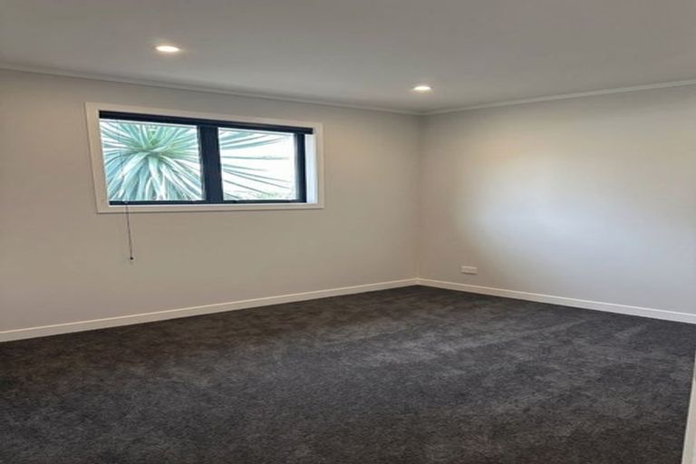 Photo of property in 7 Hammond Avenue, Hatfields Beach, Orewa, 0931
