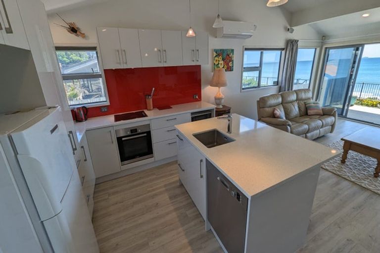 Photo of property in 355 Pukehina Parade, Pukehina, Te Puke, 3189