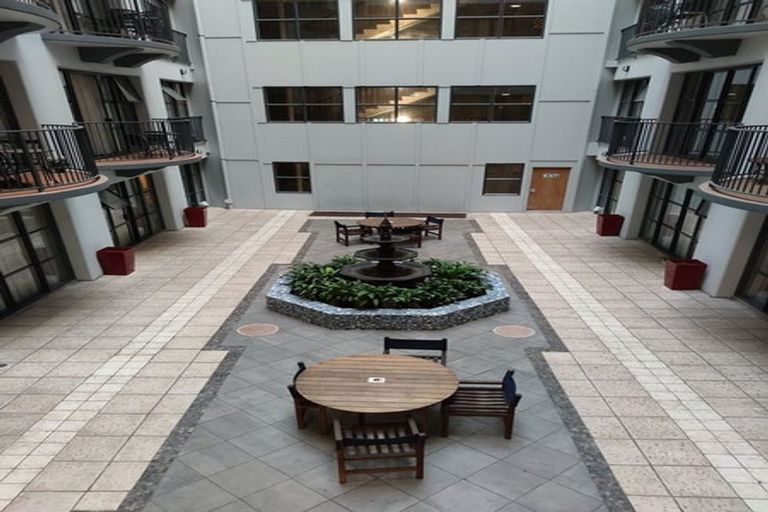 Photo of property in Atrium Apartments, 2i/154 The Terrace, Wellington Central, Wellington, 6011