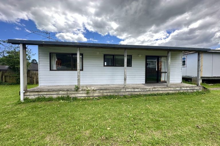 Photo of property in 396 Stokes Valley Road, Stokes Valley, Lower Hutt, 5019