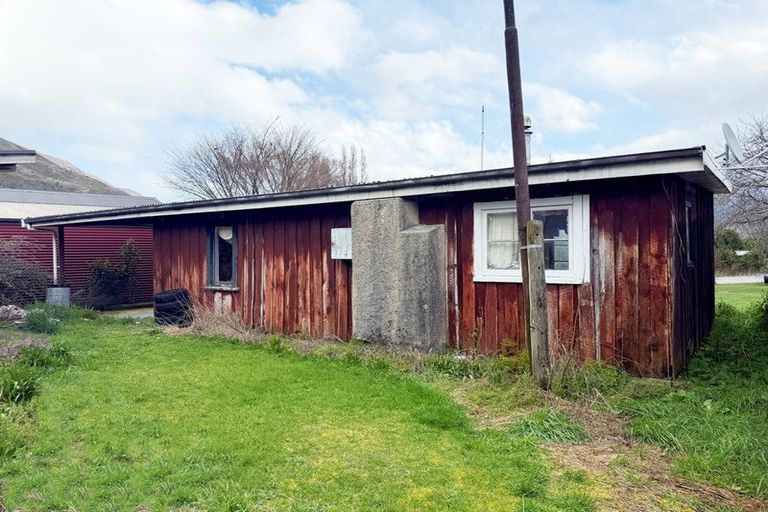 Photo of property in 5086 Makarora-lake Hawea Road, Makarora, Wanaka, 9382