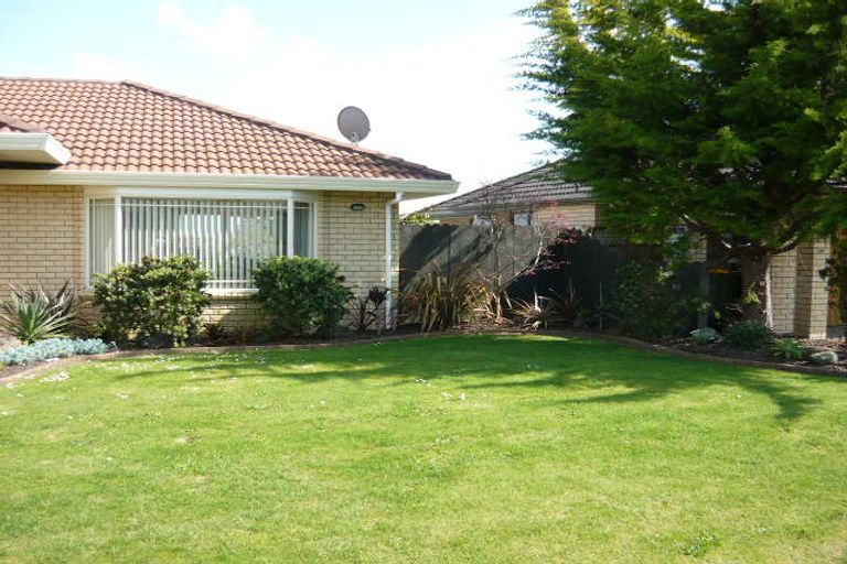 Photo of property in 175 Kilkenny Drive, East Tamaki Heights, Auckland, 2016