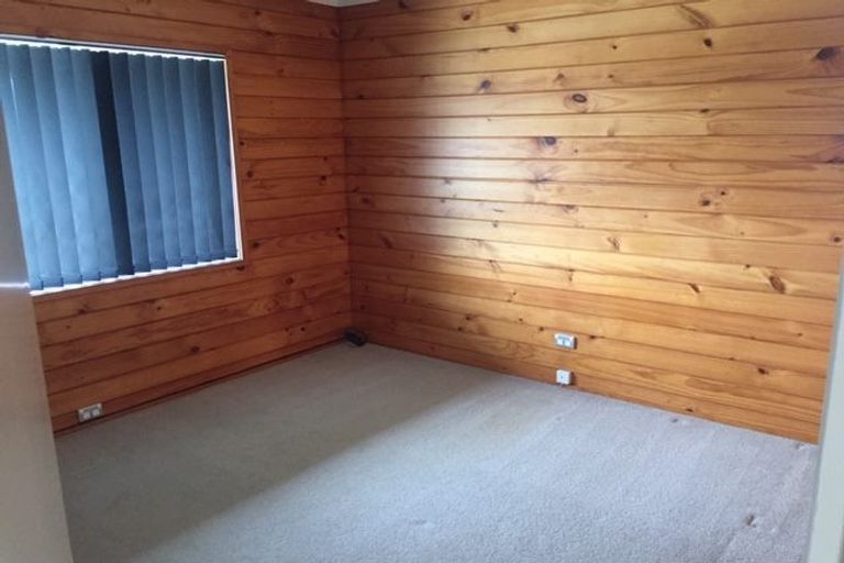 Photo of property in 36 Bronzewing Terrace, Unsworth Heights, Auckland, 0632