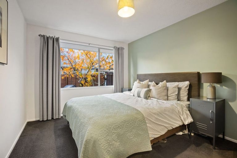 Photo of property in 1/4 Valecrest Avenue, Parklands, Christchurch, 8083