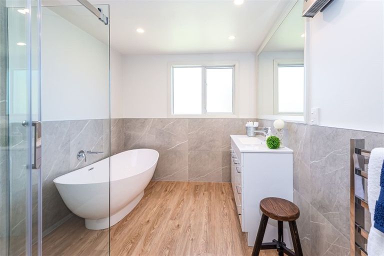 Photo of property in 132 Caledonian Road, St Albans, Christchurch, 8014