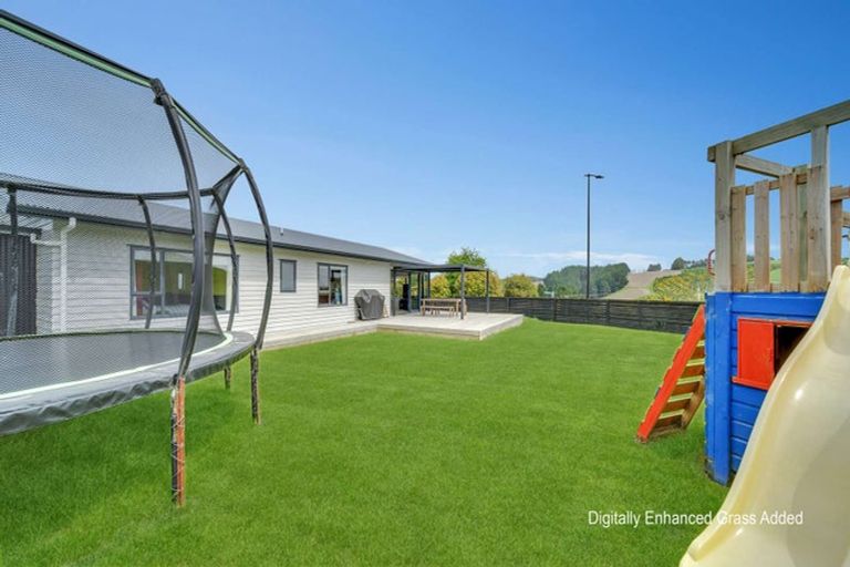 Photo of property in 44 Mcneil Street, Balclutha, 9230