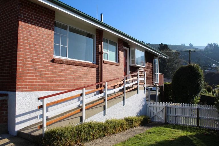 Photo of property in 106 Wakari Road, Helensburgh, Dunedin, 9010