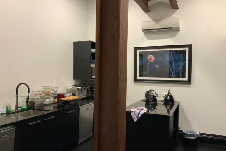 Photo of property in 1 Davy Street, Carterton, 5713