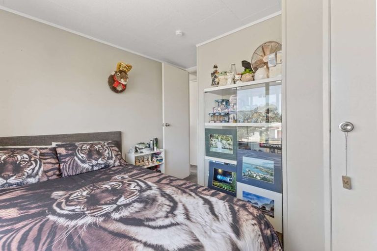 Photo of property in 13 Tahurangi Place, Spotswood, New Plymouth, 4310
