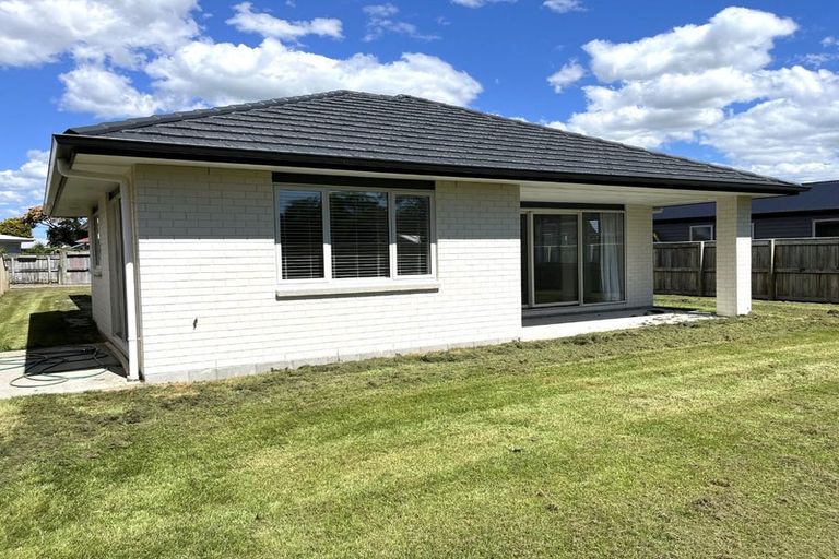 Photo of property in 54b Costley Street, Carterton, 5713