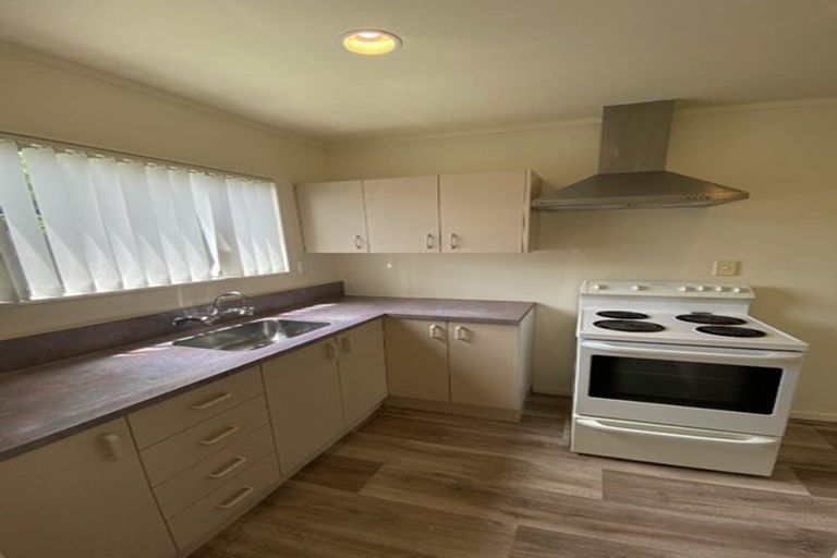 Photo of property in 16 Coleridge Drive, Enderley, Hamilton, 3214