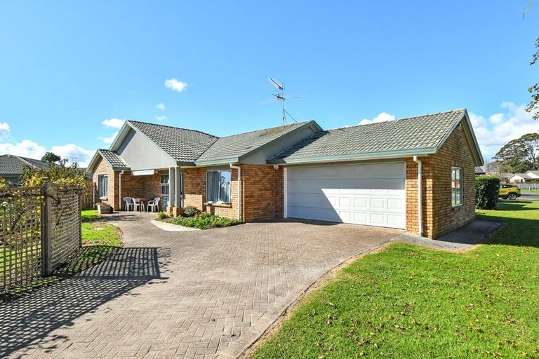 Photo of property in 33 Sheriff Place, Randwick Park, Auckland, 2105