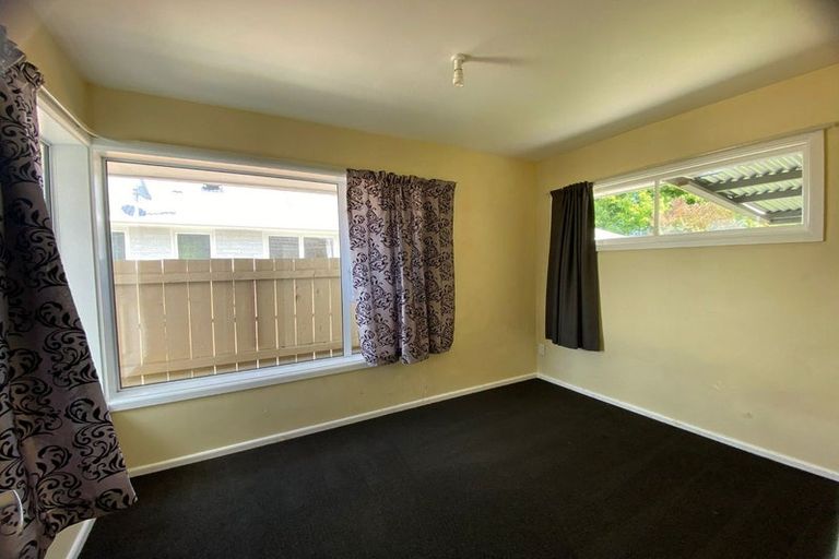 Photo of property in 2/30 Coniston Avenue, Ilam, Christchurch, 8041