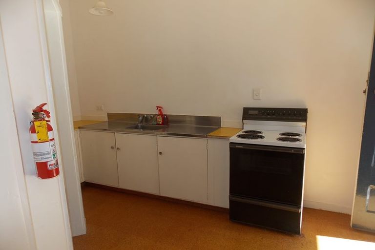 Photo of property in 27 College Street, College Estate, Wanganui, 4500