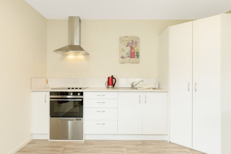 Photo of property in 11 Kamahi Crescent, Papamoa Beach, Papamoa, 3118