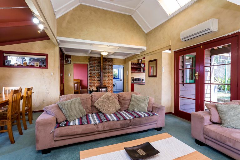 Photo of property in 43 Beresford Street, Kaikorai, Dunedin, 9010