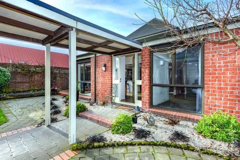 Photo of property in 22 Townshend Crescent, Halswell, Christchurch, 8025