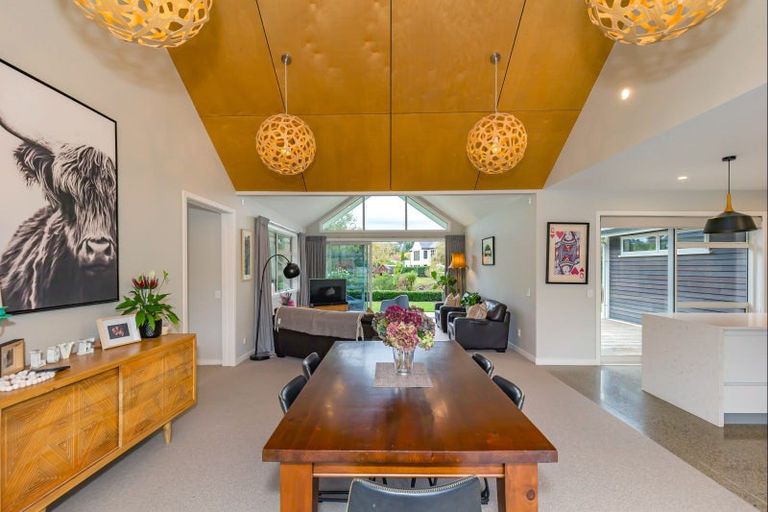 Photo of property in 20 Tunbridge Wells, Ohau, Levin, 5570