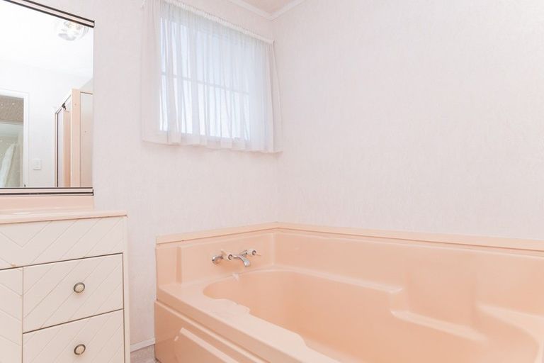 Photo of property in 14a Goldsmith Street, Elgin, Gisborne, 4010