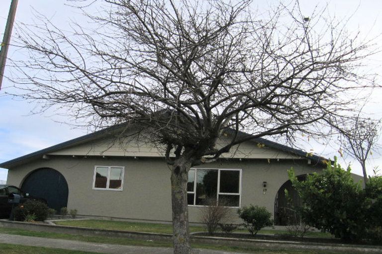 Photo of property in 13 Westminster Avenue, Tamatea, Napier, 4112