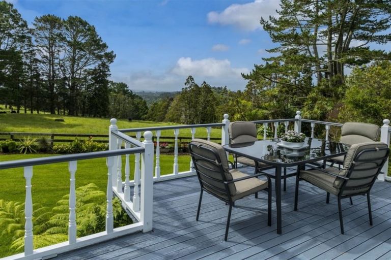 Photo of property in 458 Wairere Road, Waitakere, Henderson, 0782