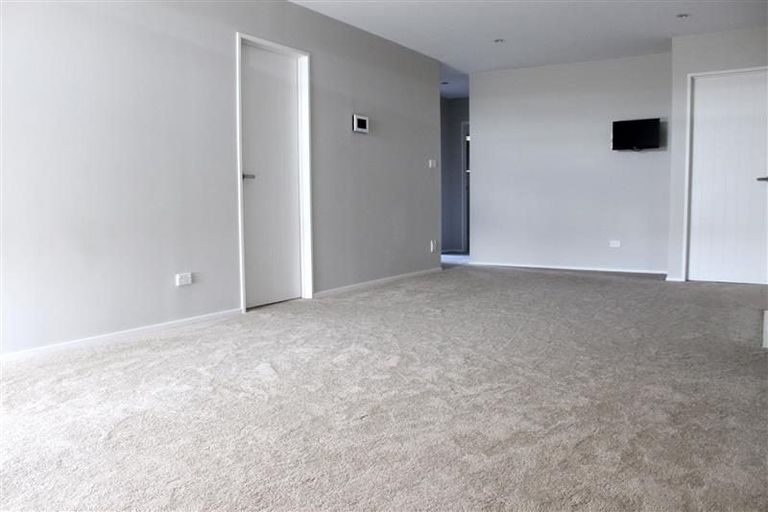 Photo of property in 48 Hughs Way, Flat Bush, Auckland, 2019