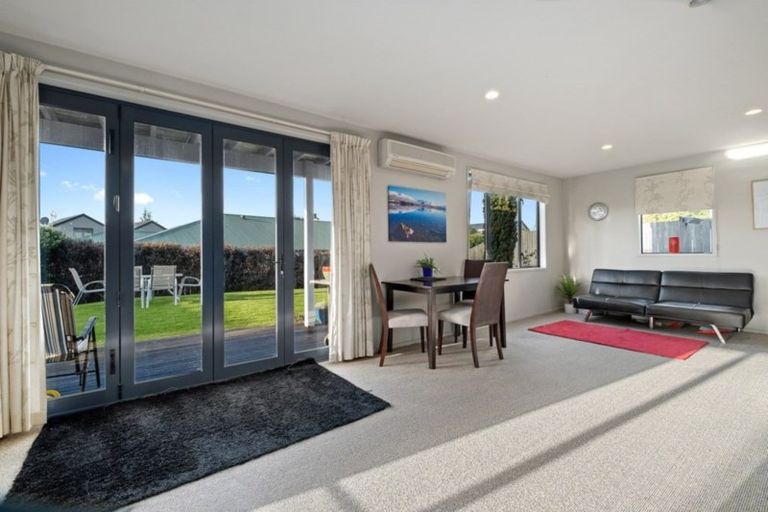 Photo of property in 77 Meadowstone Drive, Wanaka, 9305
