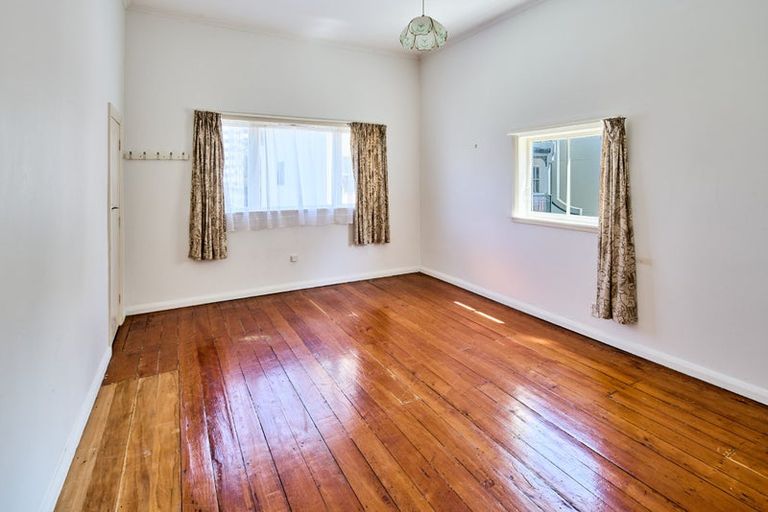 Photo of property in 81 Hill Street, Thorndon, Wellington, 6011