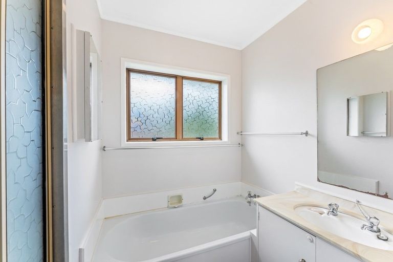 Photo of property in 6a Udys Road, Pakuranga, Auckland, 2010