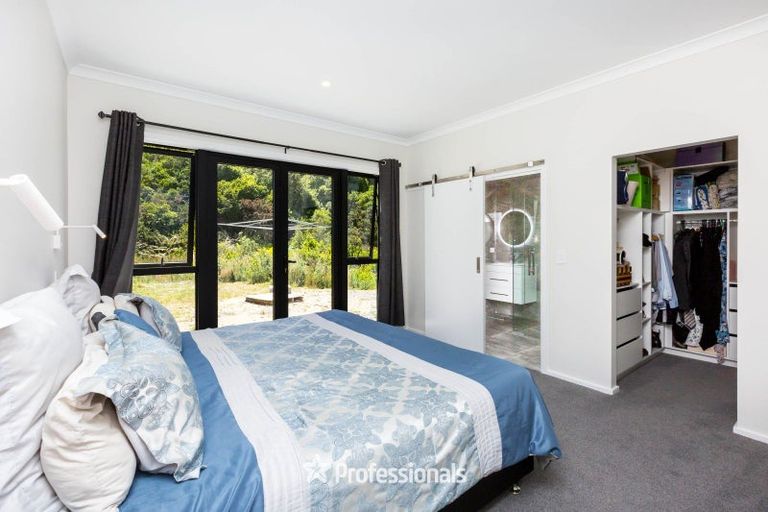 Photo of property in 9 Margaret Mahy Drive, Blue Mountains, Upper Hutt, 5371