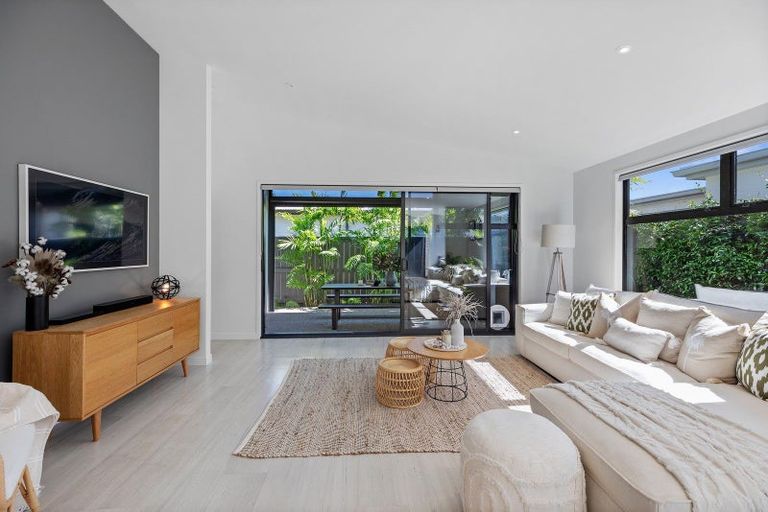 Photo of property in 47 Franks Way, Papamoa Beach, Papamoa, 3118