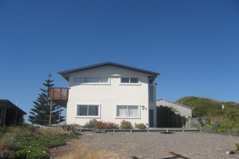 Photo of property in 521 Pukehina Parade, Pukehina, Te Puke, 3189