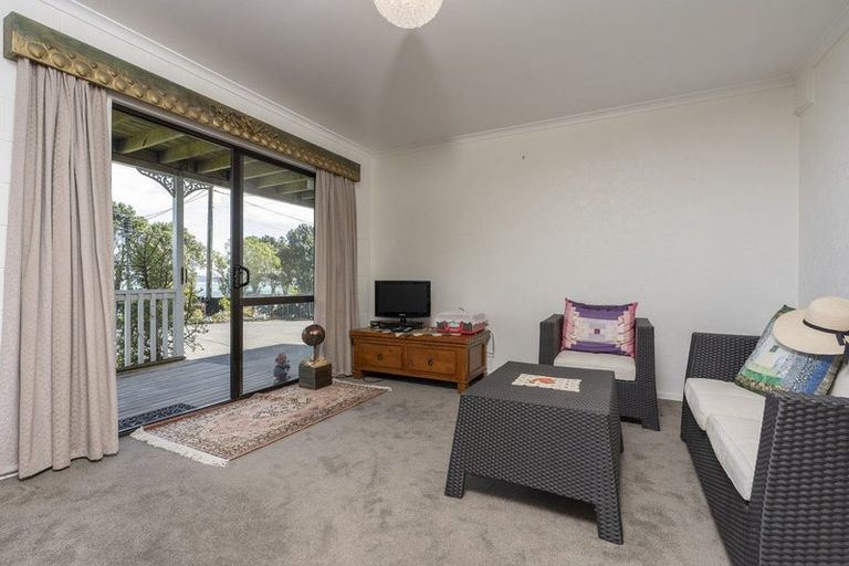 Photo of property in 2033 Whangarei Heads Road, Whangarei Heads, Whangarei, 0174