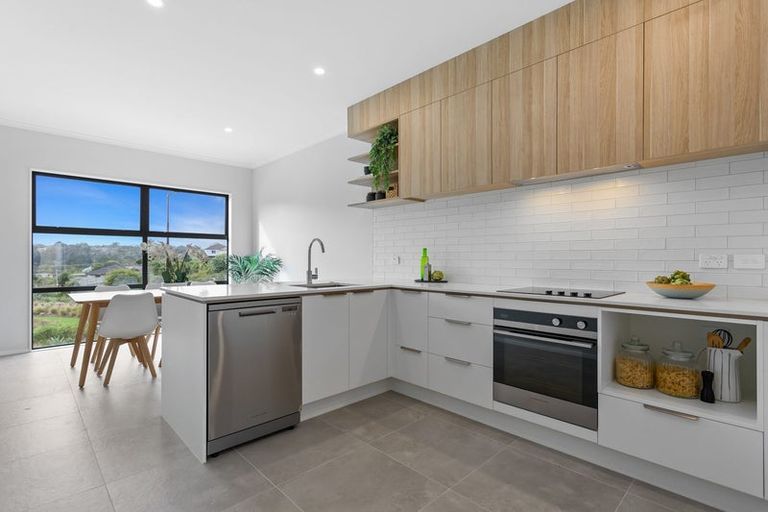 Photo of property in 29 Barrel Crescent, Swanson, Auckland, 0614