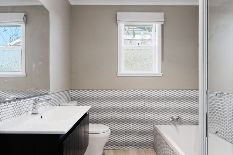 Photo of property in 107 Clifford Street, Whataupoko, Gisborne, 4010