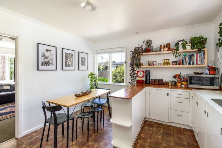 Photo of property in 7 Devon Street, Taradale, Napier, 4112