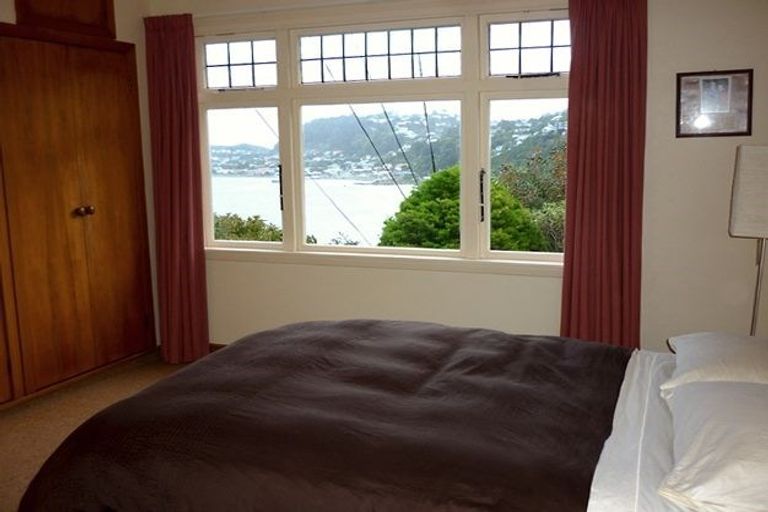 Photo of property in 81 Awa Road, Seatoun, Wellington, 6022