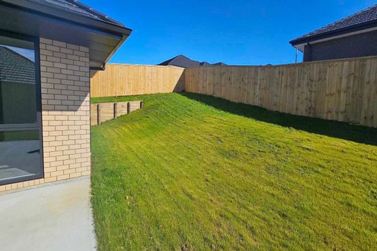 Photo of property in 14 Bathurst Crescent, Pokeno, 2402