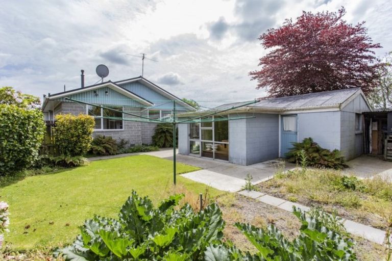 Photo of property in 3 Glenavon Place, Ilam, Christchurch, 8041