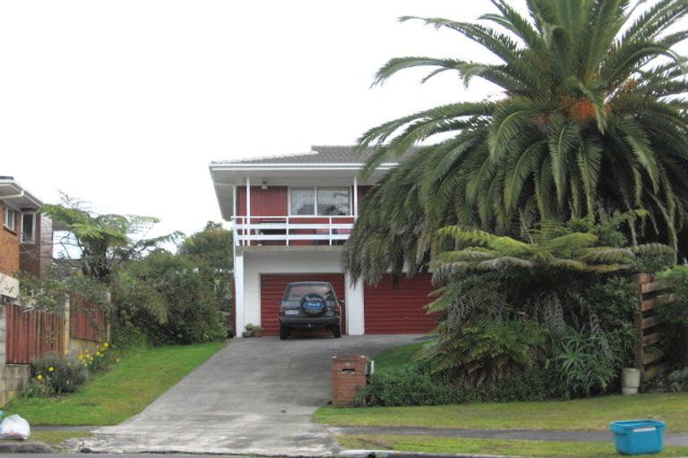 Photo of property in 16 Joyce Street, Pahurehure, Papakura, 2113