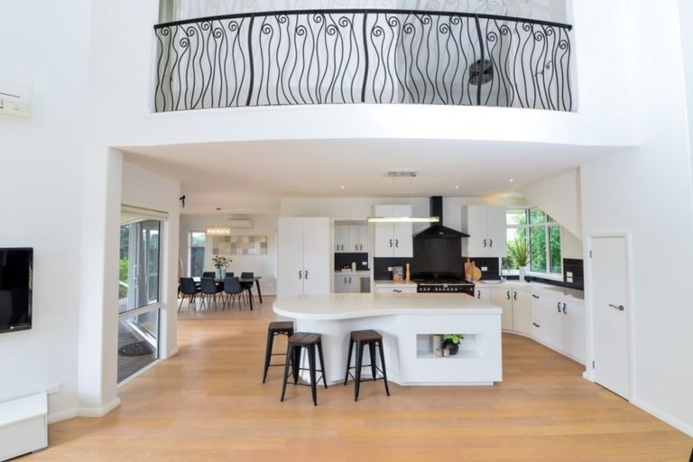 Photo of property in 29 Amokura Crescent, Flagstaff, Hamilton, 3210