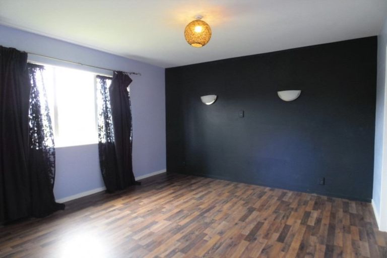 Photo of property in 4 Carillon Place, Massey, Auckland, 0614