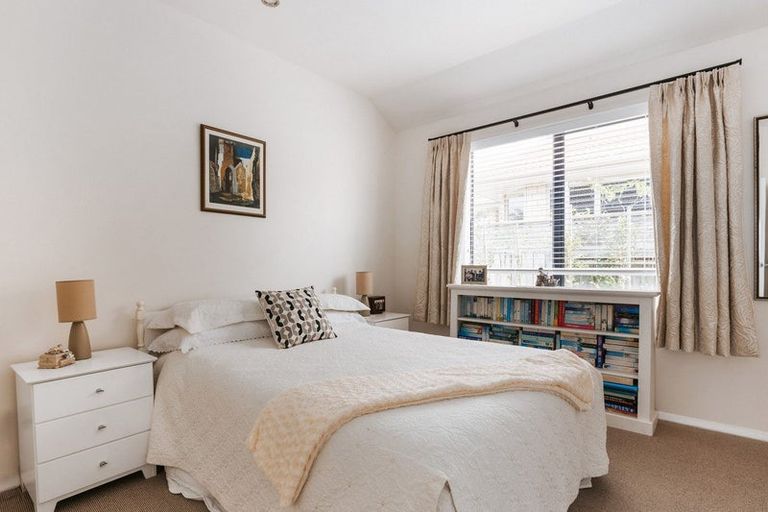 Photo of property in 24 Hawkridge Heights, Bethlehem, Tauranga, 3110