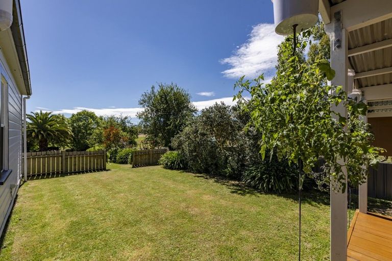 Photo of property in 56 Tapairu Road, Waipawa, 4275